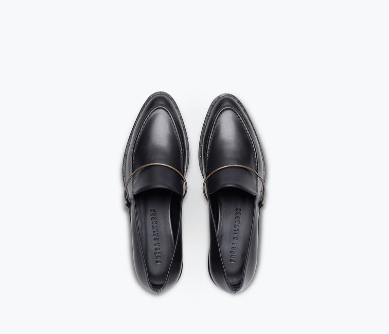 Light Loafer Black