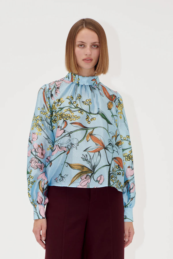 Flat Textured Gathered Long Sleeve Top