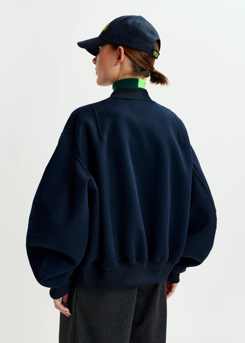 Isoft Bomber