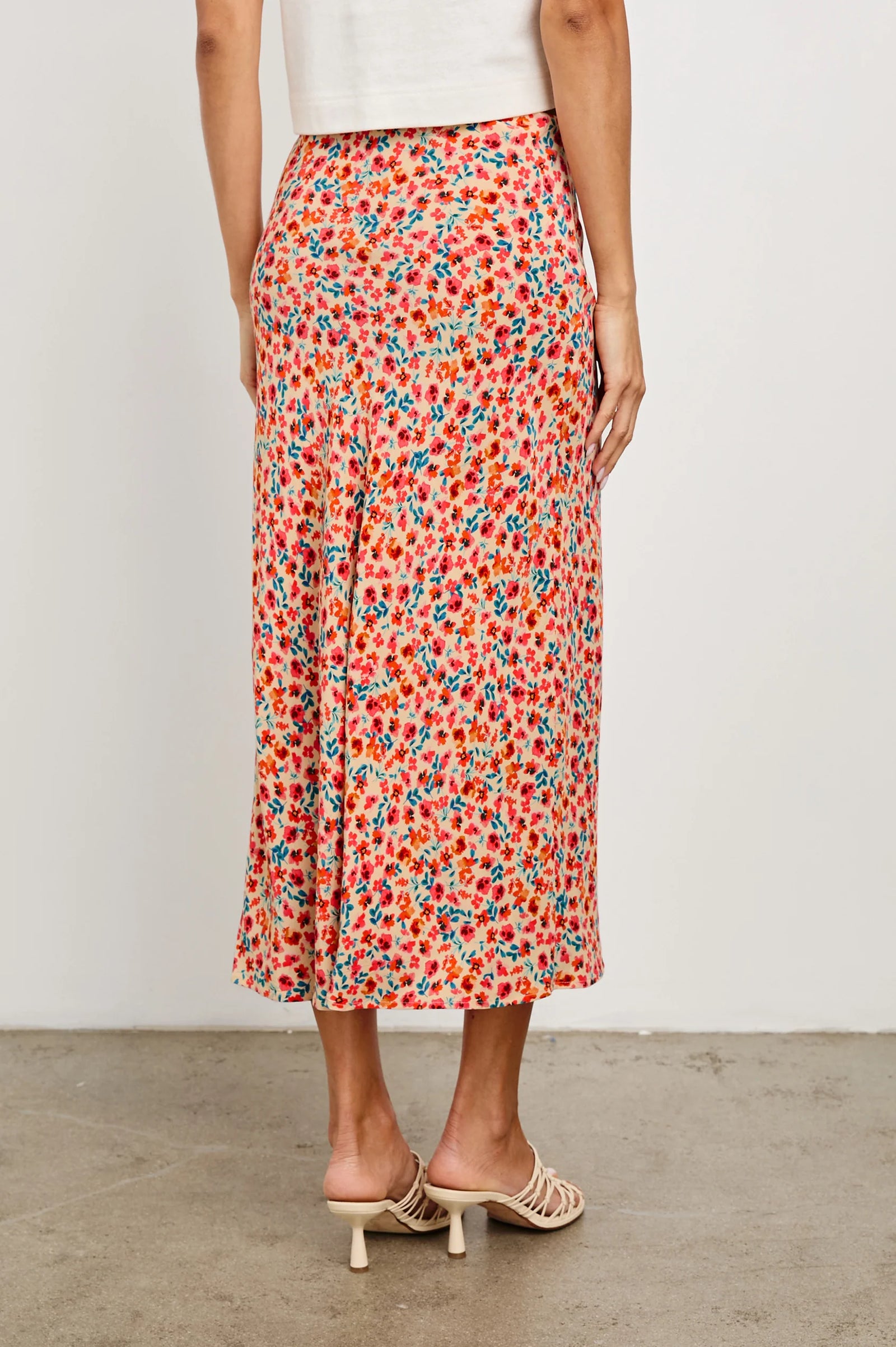 FLOWOOM ■ Rosetta Skirt Mini ROSETTA SKIRT - MIDNIGHT MEADOW FLORAL – Rails