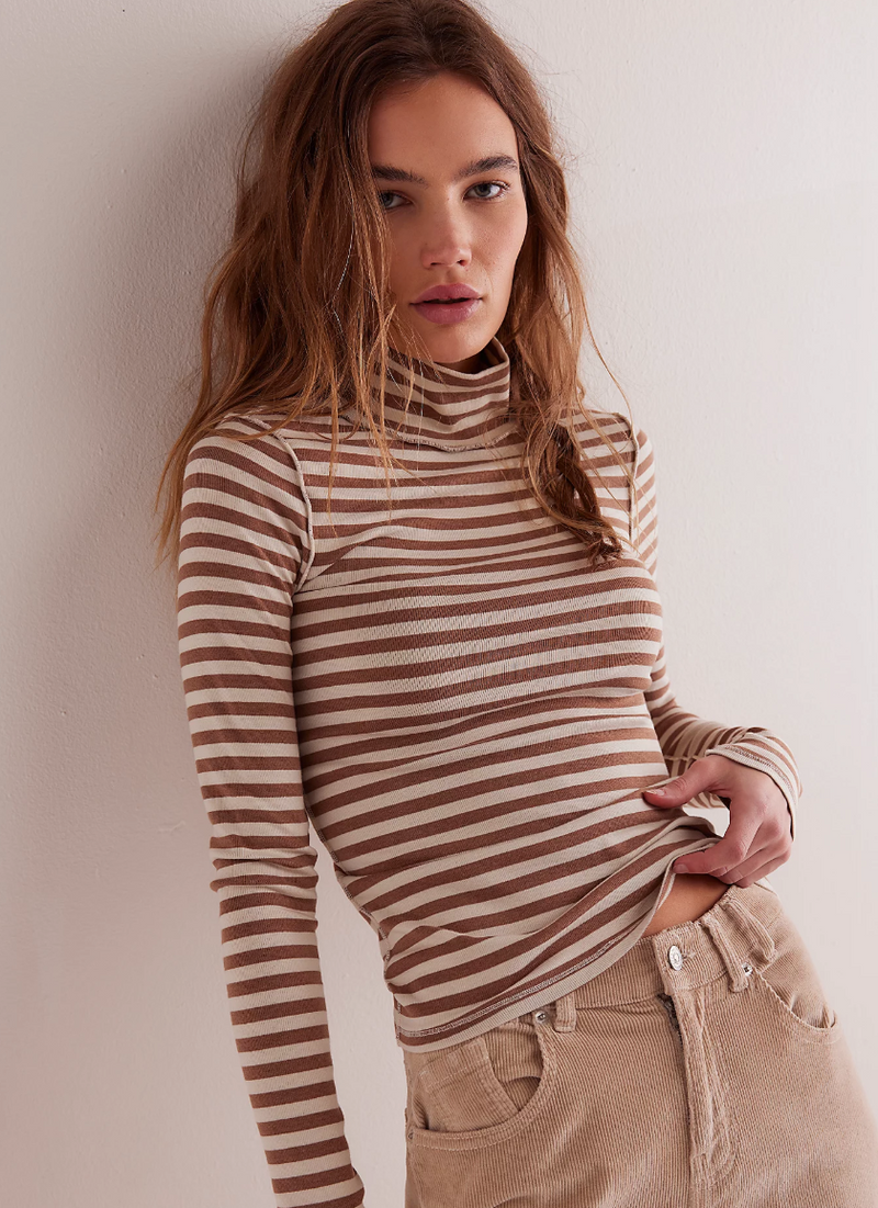 Good Good Turtleneck